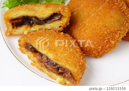 カレーコロッケ カレーコロッケ 129213330