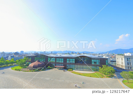 岐阜県岐阜市、みんなの森 ぎふメディアコスモスの風景 129217647