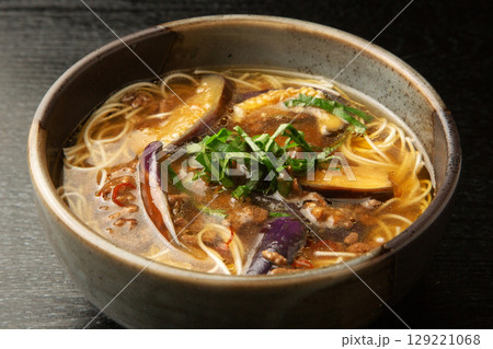 揚げ茄子と挽肉の素麺 129221068