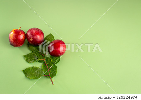 Sweet juicy plums for summer desserts and homemade jam 129224974