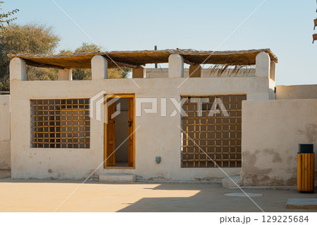 Ras Al Khaimah, UAE – 14.04.2025: The desert coastal town (ghost town) of Jazeera Al Hamra includes a fort, three schools, an open-air market and mosques nestled between hundreds of villas . High Ras Al Khaimah, UAE – 14.04.2025: The desert coastal town (ghost town) of Jazeera Al Hamra includes a fort, three schools, an open-air market and mosques nestled between hundreds of villas . High 129225684