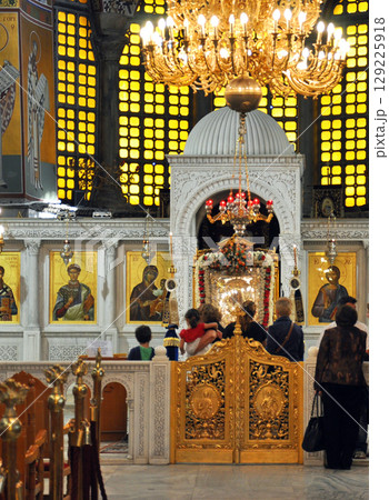リシャ　テッサロニキ　聖デメトリオス教会　聖堂のイコン 129225918