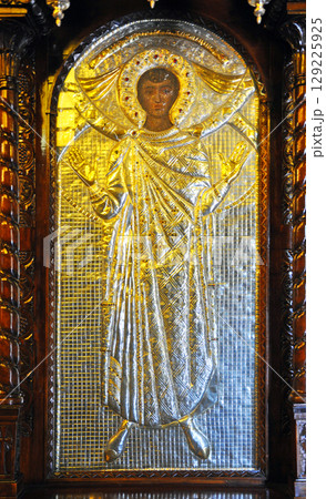 ギリシャ　テッサロニキ　聖デメトリオス教会　聖堂のイコン 129225925
