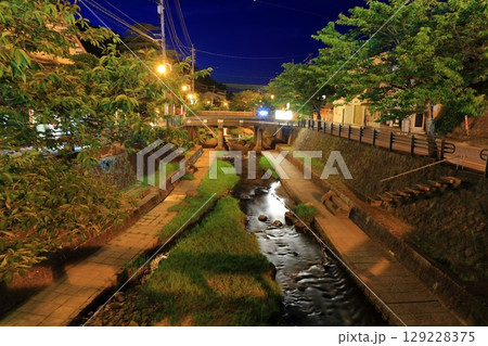 【島根県】玉造温泉の夜景 129228375