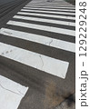 横断歩道 129229248