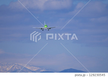 長野県松本市　冬の松本空港 129230545