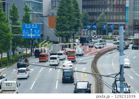 東銀座周辺・昭和通りの交通渋滞 東銀座周辺・昭和通りの交通渋滞 129231039
