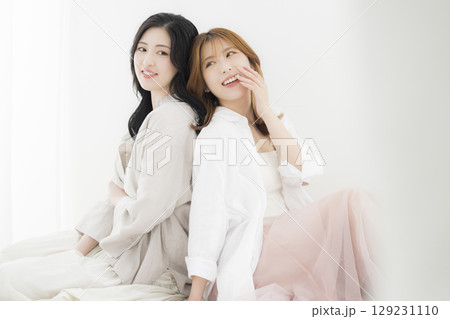 仲良し美人姉妹 仲良し美人姉妹 129231110