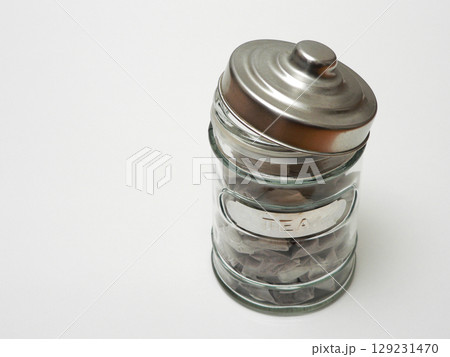 ティーバックが入ってるガラス製キャニスター ティーバックが入ってるガラス製キャニスター 129231470