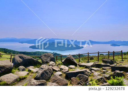 屈斜路湖・美幌峠(北海道・弟子屈町・美幌町) 屈斜路湖・美幌峠(北海道・弟子屈町・美幌町) 129232678