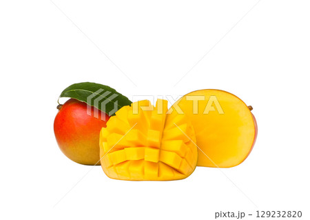 Fresh, vibrant mango and apple display, isolated on white, PNG Fresh, vibrant mango and apple display, isolated on white, PNG 129232820