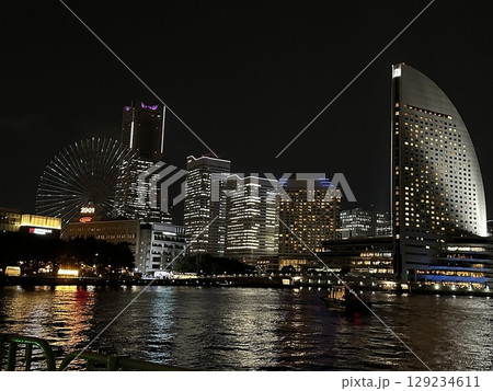 横浜の夜景 129234611