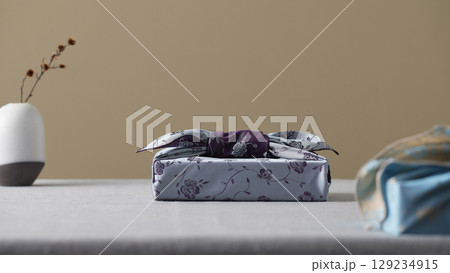 Reusable handmade bojagi gift wrapping for Korean holidays and anniversaries. Reusable handmade bojagi gift wrapping for Korean holidays and anniversaries. 129234915