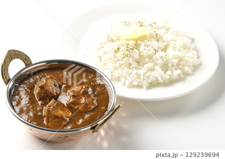 チキンマサラカレーとバターライス チキンマサラカレーとバターライス 129239694