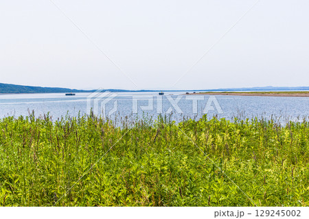 【北海道_網走市】能取岬と能取湖畔 6月 7月　能取湖河口 129245002