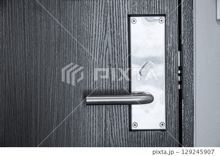closeup hotel door locking system for privacy safety room double lock with touch key card to unlock closeup hotel door locking system for privacy safety room double lock with touch key card to unlock 129245907