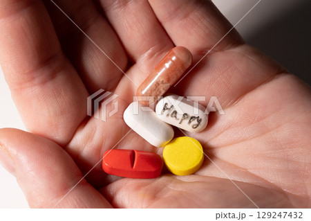 Examining the Link Between Pills, Addiction, and Mental Health in Today's Society 129247432