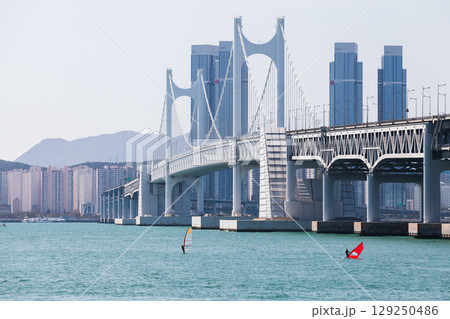 Coastal cityscape with Gwangandaegyo or Diamond Bridge Coastal cityscape with Gwangandaegyo or Diamond Bridge 129250486