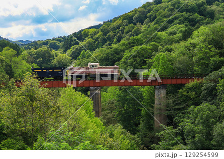 旧三井芦別鉄道炭山川橋梁 129254599