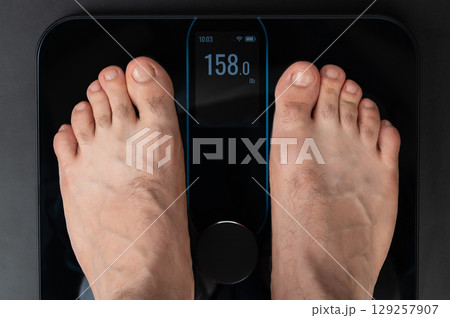 Check weight on diet Check weight on diet 129257907