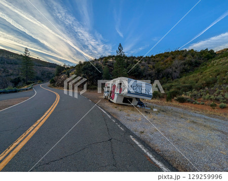 highway and roads scenes near shasta mountain northern california highway and roads scenes near shasta mountain northern california 129259996