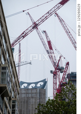 London United Kingdom street scenes London United Kingdom street scenes 129260029