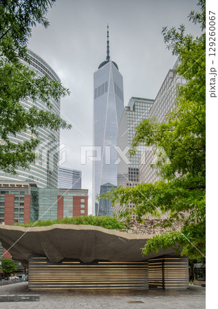 Lower Manhattan in New York City on cloudy morning Lower Manhattan in New York City on cloudy morning 129260067
