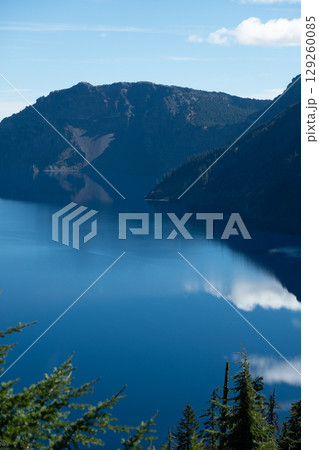 Lake view of the lake in the mountains Lake view of the lake in the mountains 129260085