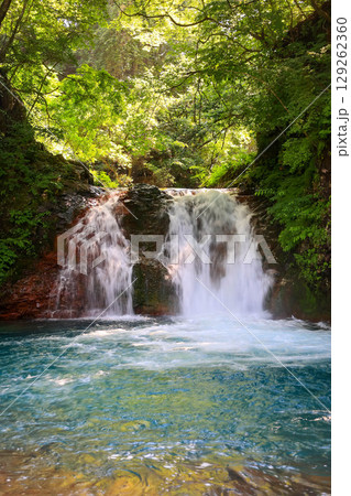 四万温泉　大泉の滝 129262360