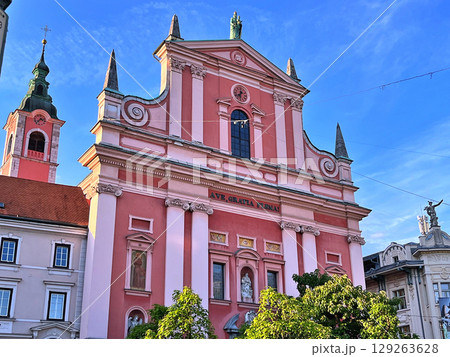 Travel to Europe. Romantic Ljubljana city center, Slovenia 129263628