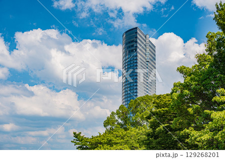 琵琶湖岸に立つ高層ホテル 滋賀県大津市 琵琶湖岸に立つ高層ホテル 滋賀県大津市 129268201