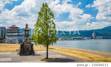 琵琶湖なぎさ公園 石場津の常夜燈 滋賀県大津市 琵琶湖なぎさ公園 石場津の常夜燈 滋賀県大津市 129268211