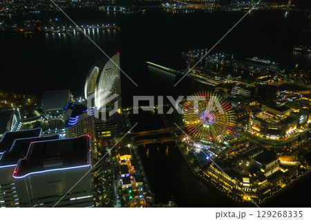 横浜みなとみらい夜景　愛しい人と 129268335