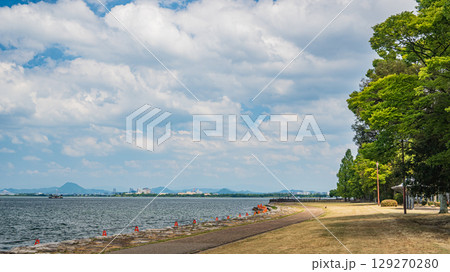 琵琶湖なぎさ公園夏景色 滋賀県大津市 琵琶湖なぎさ公園夏景色 滋賀県大津市 129270280