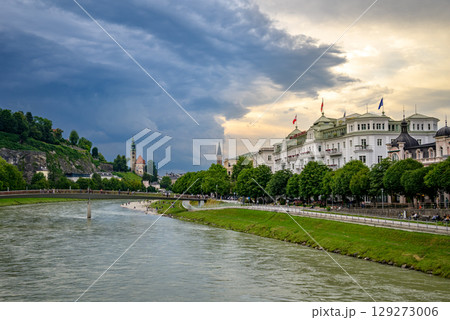 Salzach River and cityscape of Salzburg, birthplace of Mozart in Austria 129273006