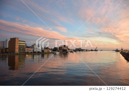 釧路港 サンセット釧路川 釧路港 サンセット釧路川 129274412