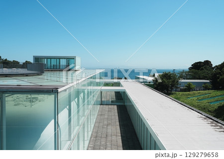 横須賀美術 129279658