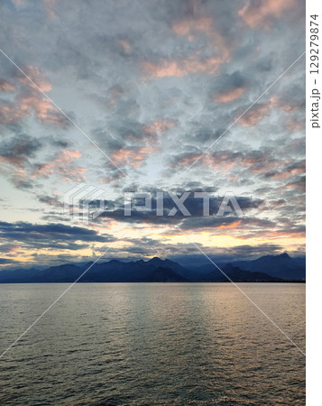 beautiful landscape of the sea against the background of mountains 129279874