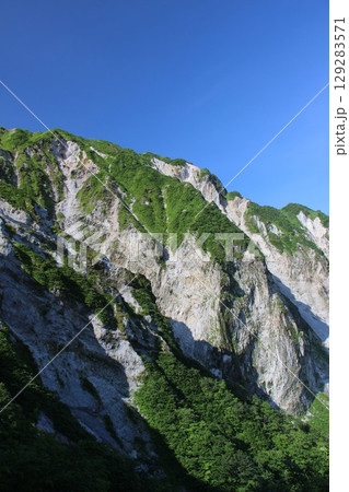 大山！鳥取県『日本100名山』伯耆大山稜線 登山道・登山初心者 129283571
