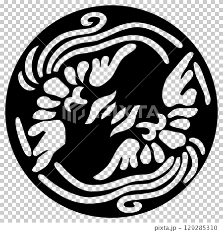 家紋です。石持地抜有職鳳凰と言います。 家紋です。石持地抜有職鳳凰と言います。 129285310