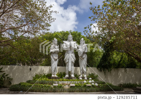 garuda wisnu kencana cultural park 129285711