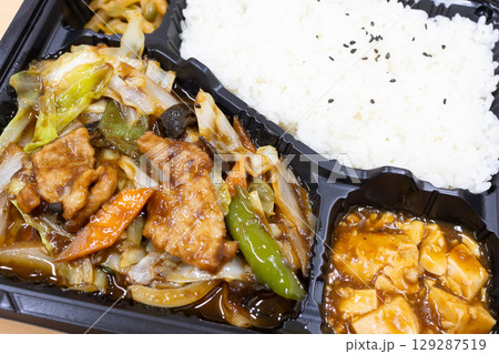 美味しい回鍋肉弁当 129287519