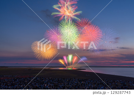 《新潟県》ぎおん柏崎まつり海の大花火大会 129287743