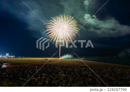 《新潟県》ぎおん柏崎まつり海の大花火大会 《新潟県》ぎおん柏崎まつり海の大花火大会 129287790