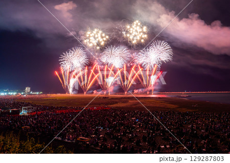 《新潟県》ぎおん柏崎まつり海の大花火大会 129287803