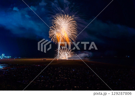 《新潟県》ぎおん柏崎まつり海の大花火大会 《新潟県》ぎおん柏崎まつり海の大花火大会 129287806