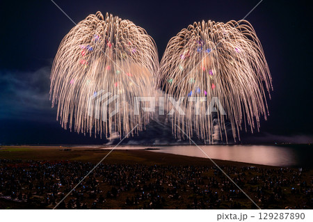 《新潟県》ぎおん柏崎まつり海の大花火大会 《新潟県》ぎおん柏崎まつり海の大花火大会 129287890
