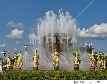Druzhba Narodov Fountain at VDNKh. High quality FullHD footage Druzhba Narodov Fountain at VDNKh. High quality FullHD footage 129289506