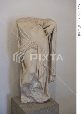 Ancient greek sculpture of female torso 129290675