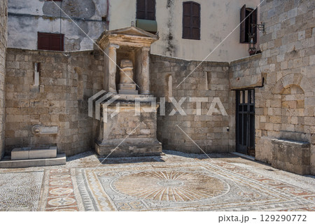 Antique architecture of old town, famous Knights Grand Master Palace. Greece, Rhodes 129290772